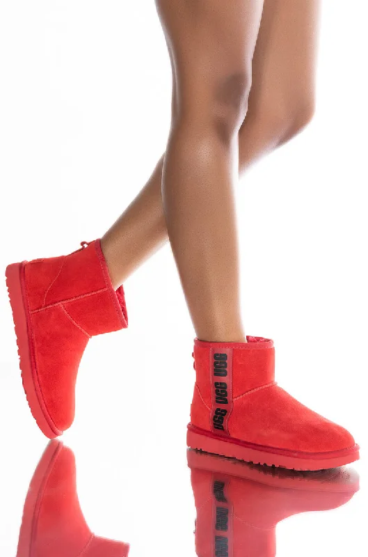 UGG CLASSIC MINI SIDE LOGO RED