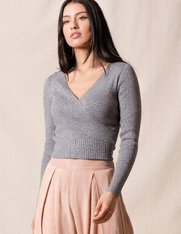 Ella Cropped Sweater - Heather Grey Only, Size Medium Chunky knit sweaters